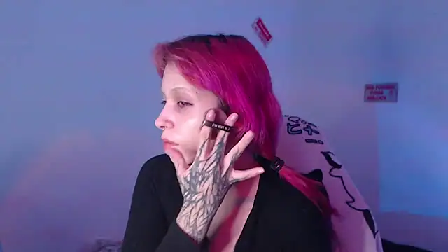 MaryJannes online show from 10-30-25, 06:37