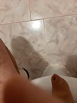 Snapshot of Alex_7422 chatting on 10-25-25, 03:40 Alex 7422 online show from 10-25-25, 03:40