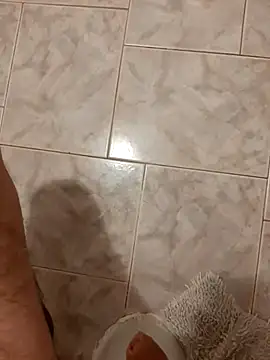 Snapshot of Alex_7422 chatting on 10-27-25, 02:21 Alex 7422 online show from 10-27-25, 02:21