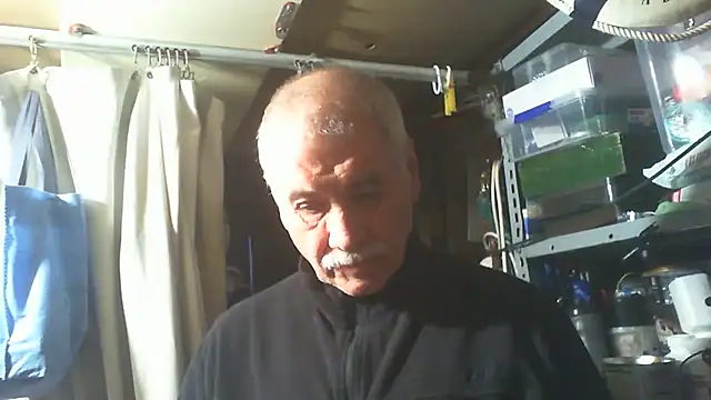 nonnomaturobisex online show from 10-30-25, 07:43