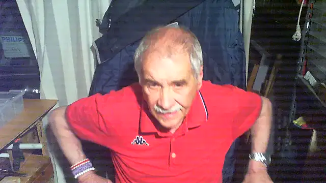 Snapshot of nonnomaturobisex chatting on 05-28-26, 07:27 nonnomaturobisex online show from 05-28-26, 07:27