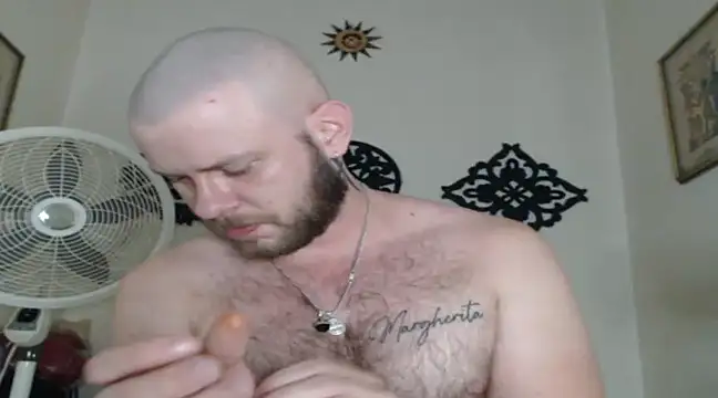 Snapshot of TONY_WHITE_7 chatting on 12-04-24, 12:08 TONY WHITE 7 online show from 12-04-24, 12:08