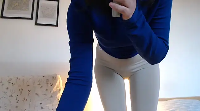 Snapshot of ocean_eyess_ chatting on 01-14-25, 03:15 ocean eyess online show from 01-14-25, 03:15