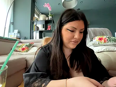 CurvyKimmy1 online show from 11-03-25, 09:10