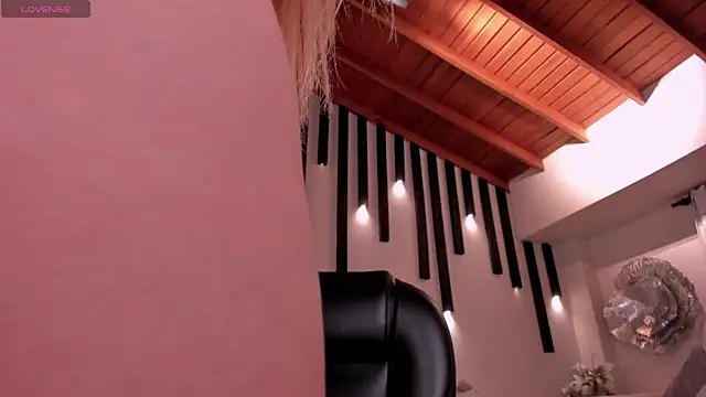 LexieWayne online show from 01-15-25, 11:40