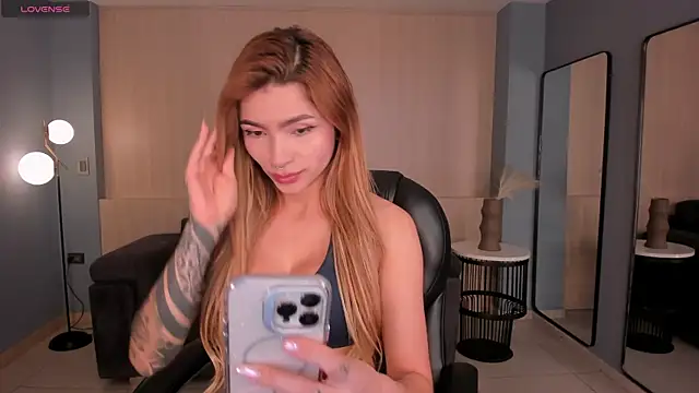 LexieWayne online show from 03-24-26, 06:24