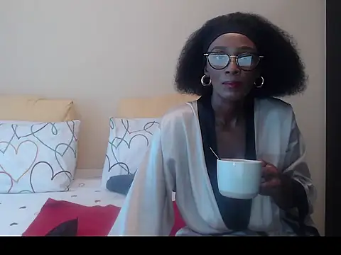 yummycherryxx online show from 02-23-26, 07:06