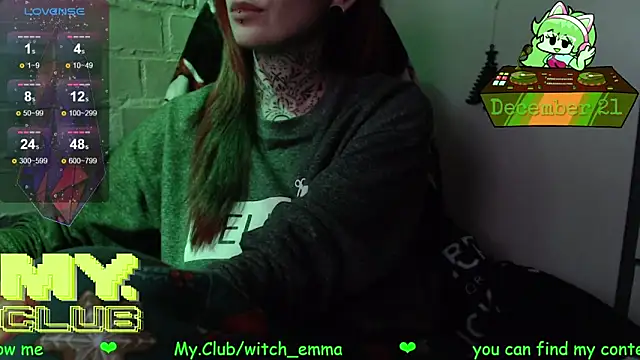 Witch Emma online show from 12-21-25, 08:27