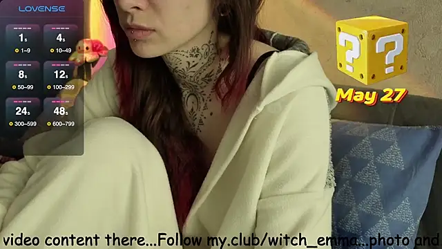 Witch Emma online show from 05-27-26, 07:16