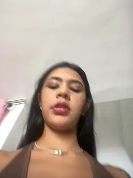 AntonellaRossi online show from 04-22-26, 07:59