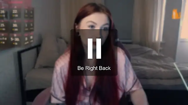 Snapshot of Cute_lina chatting on 03-10-25, 12:37 Cute lina online show from 03-10-25, 12:37