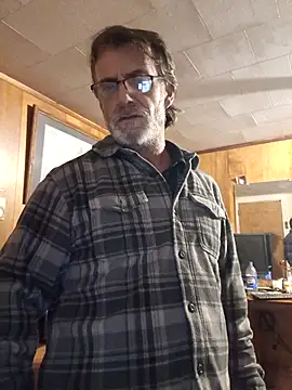 Snapshot of OralDesires2 chatting on 11-02-25, 09:33 OralDesires2 online show from 11-02-25, 09:33