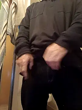 Snapshot of OralDesires2 chatting on 11-07-25, 10:54 OralDesires2 online show from 11-07-25, 10:54