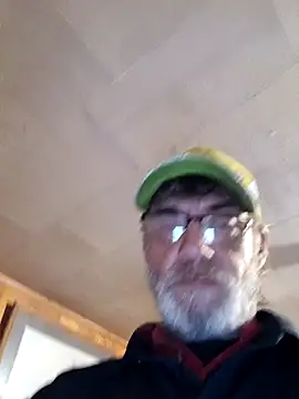 Snapshot of OralDesires2 chatting on 11-16-25, 09:53 OralDesires2 online show from 11-16-25, 09:53