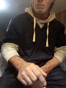 Snapshot of OralDesires2 chatting on 12-15-25, 09:30 OralDesires2 online show from 12-15-25, 09:30