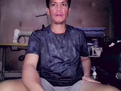 Snapshot of SweetasianHugoxxx chatting on 02-05-26, 03:16 SweetasianHugoxxx online show from 02-05-26, 03:16