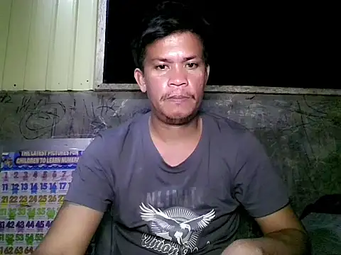 Snapshot of SweetasianHugoxxx chatting on 03-26-26, 02:11 SweetasianHugoxxx online show from 03-26-26, 02:11