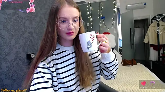 KateJonson online show from 10-06-25, 11:29