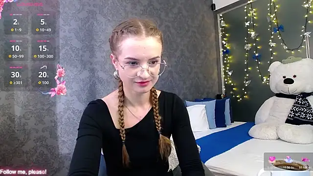 KateJonson online show from 11-18-25, 11:25