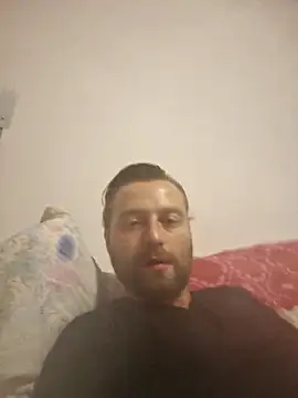 Snapshot of HouseOfCums chatting on 10-14-25, 10:32 HouseOfCums online show from 10-14-25, 10:32