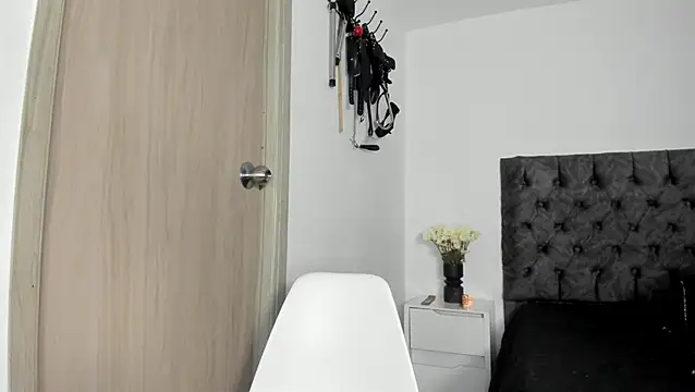 sweet  wild online show from 07-31-26, 12:32