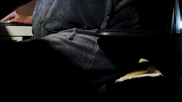 Snapshot of suedel65 chatting on 01-07-26, 02:25 suedel65 online show from 01-07-26, 02:25