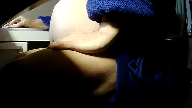 Snapshot of suedel65 chatting on 01-16-26, 02:48 suedel65 online show from 01-16-26, 02:48