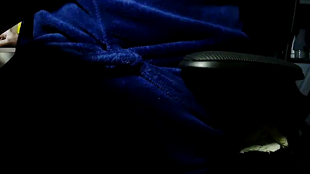 Snapshot of suedel65 chatting on 01-17-26, 03:22 suedel65 online show from 01-17-26, 03:22