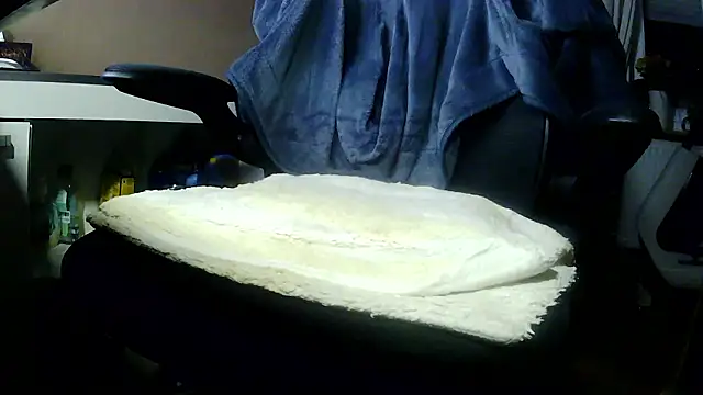 Snapshot of suedel65 chatting on 02-01-26, 02:32 suedel65 online show from 02-01-26, 02:32