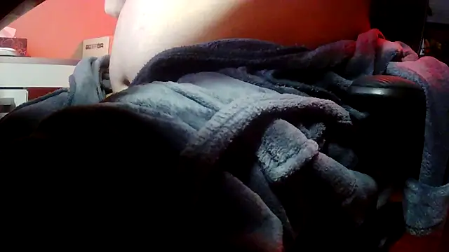 Snapshot of suedel65 chatting on 02-20-26, 04:53 suedel65 online show from 02-20-26, 04:53