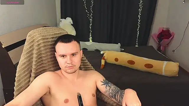 Snapshot of Alenca_hot_sex chatting on 02-25-25, 02:33 Alenca hot sex online show from 02-25-25, 02:33