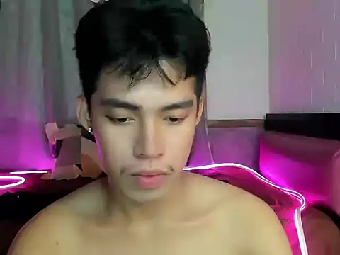 Snapshot of Lightjt04 chatting on 10-29-25, 08:05 Lightjt04 online show from 10-29-25, 08:05