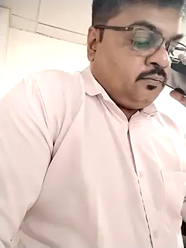 Desi Londa 143 online show from 03-18-26, 05:10