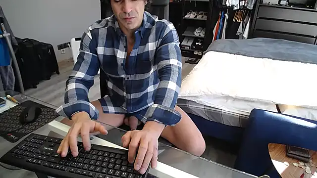 samricci21 online show from 11-30-25, 12:42