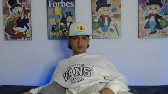 andersonZ998 online show from 02-06-25, 05:03