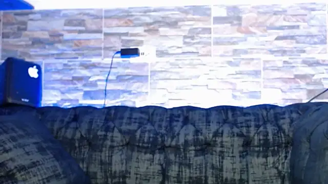 andersonZ998 online show from 03-18-25, 09:32