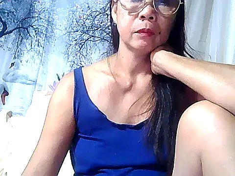 urwife tobe online show from 09-22-25, 01:02