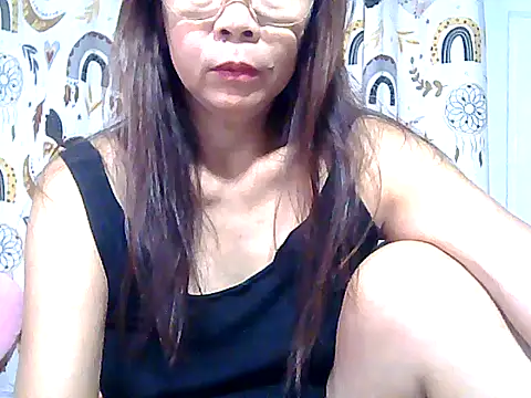 urwife tobe online show from 04-14-26, 08:04