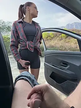 Nicoleevien online show from 11-22-25, 11:31