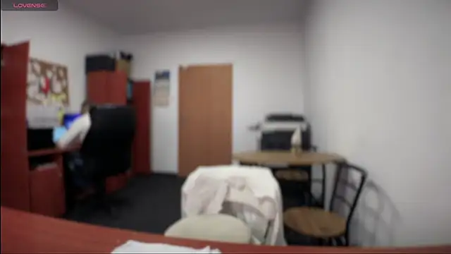 legsLONG online show from 12-13-24, 07:47