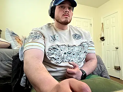 Snapshot of Austem910 chatting on 03-13-26, 08:26 Austem910 online show from 03-13-26, 08:26