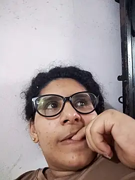 DanielleEvans  online show from 02-21-25, 10:59