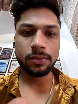  IRRESISTIBLE  online show from 04-30-26, 07:36
