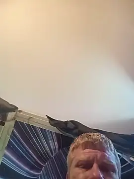 Snapshot of cockycummer chatting on 07-11-26, 03:37 cockycummer online show from 07-11-26, 03:37