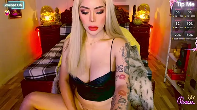 Snapshot of Magnificent_Goddess chatting on 06-30-26, 04:24 Magnificent Goddess online show from 06-30-26, 04:24