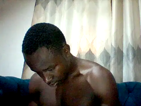 Snapshot of mclntz_bbc chatting on 07-25-26, 12:03 mclntz bbc online show from 07-25-26, 12:03