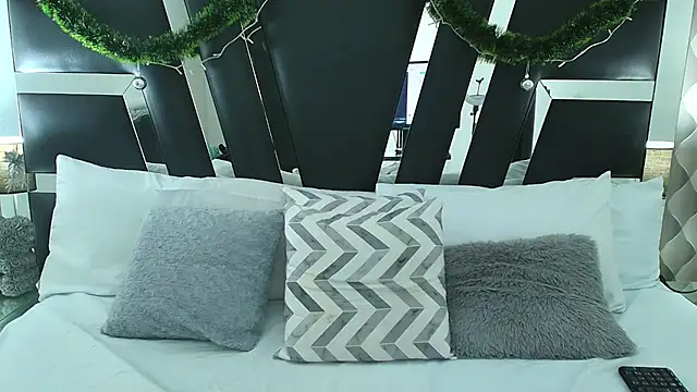 Snapshot of katya_kozlov chatting on 01-10-25, 03:18 katya kozlov online show from 01-10-25, 03:18