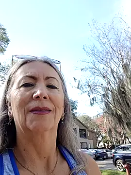 EvaRobinson online show from 02-13-25, 03:24