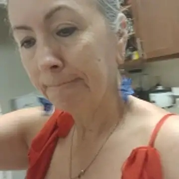 EvaRobinson online show from 03-20-26, 04:56