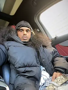 Snapshot of dingoding chatting on 12-19-24, 05:18 dingoding online show from 12-19-24, 05:18